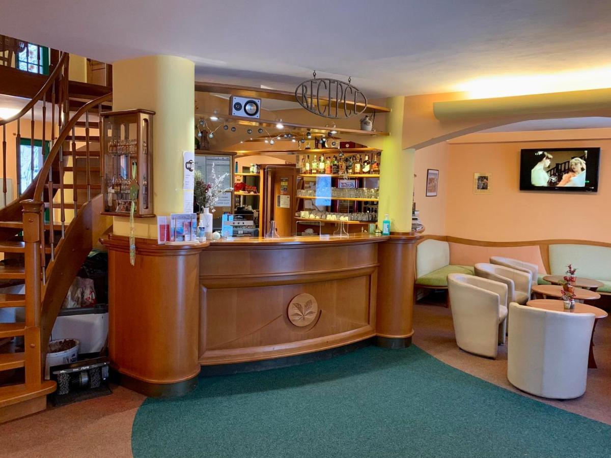 Hotel Loucky Litvinov Ngoại thất bức ảnh