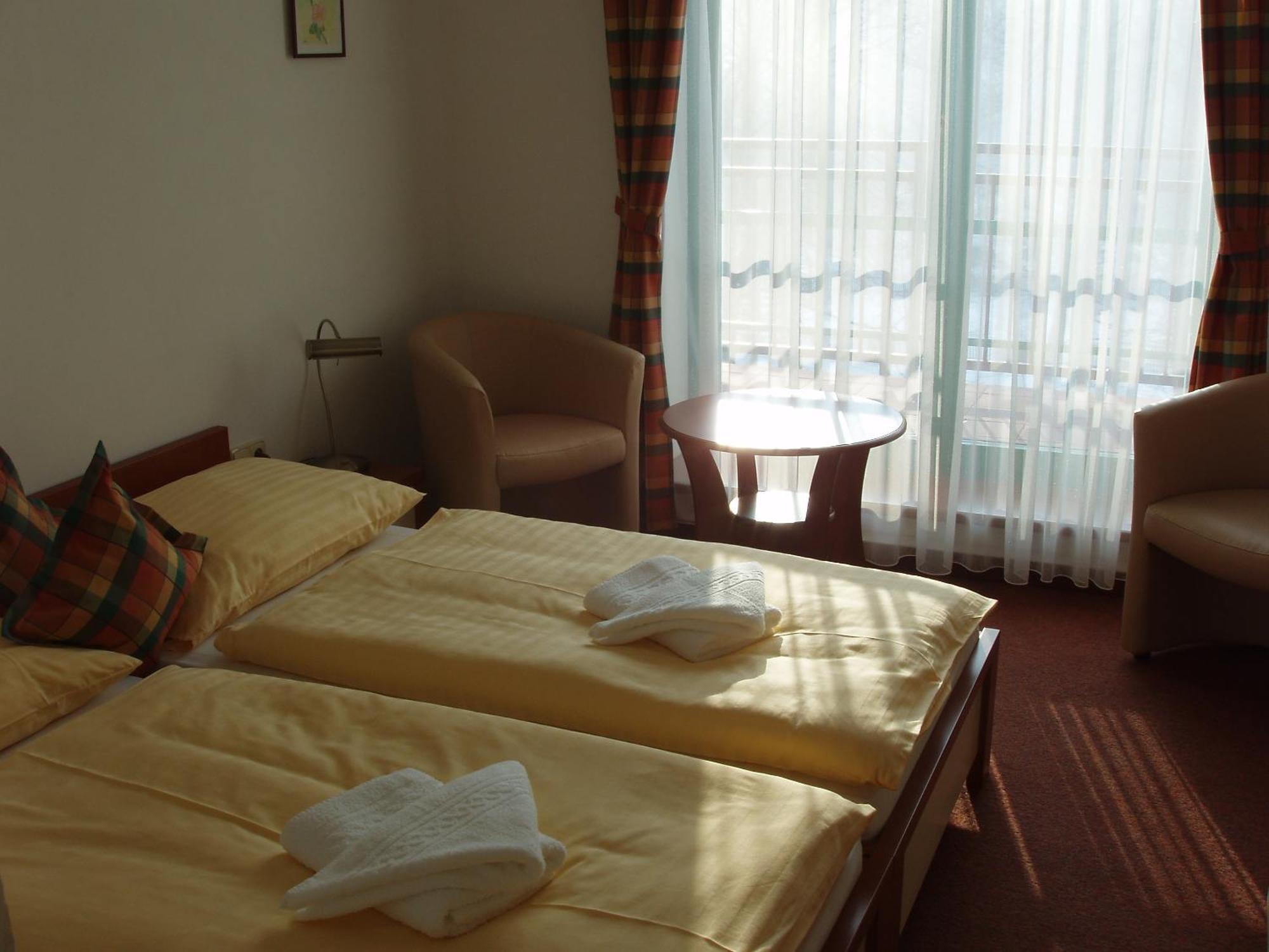 Hotel Loucky Litvinov Ngoại thất bức ảnh